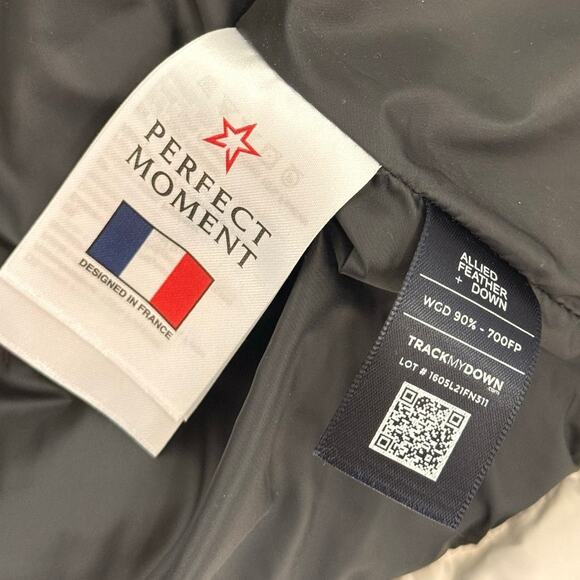 Perfect Moment Oversized Down Ski Vest Medium Ski Cold Puffer Outdoor Snow - Picture 9 of 12